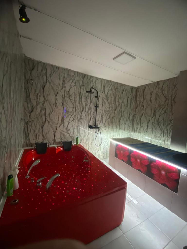 Angel Apartments photo 1