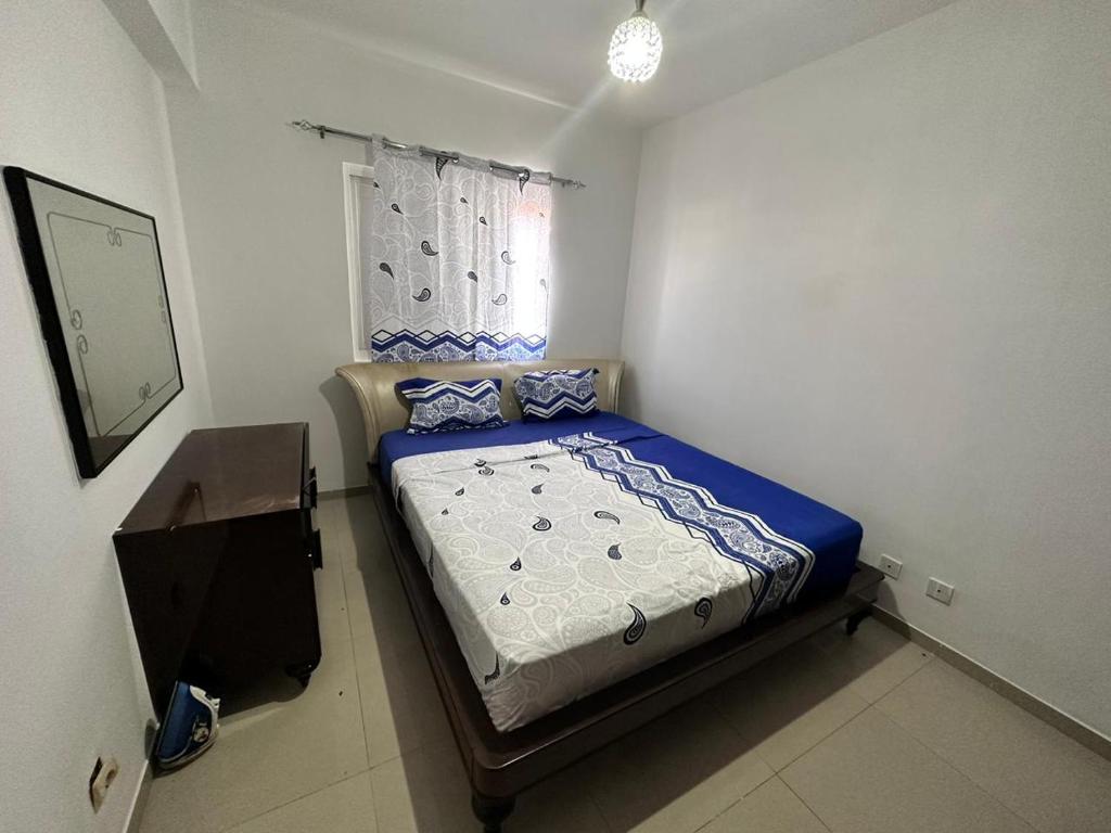 Remarkable 3-Bed Apartment in Viana photo 1