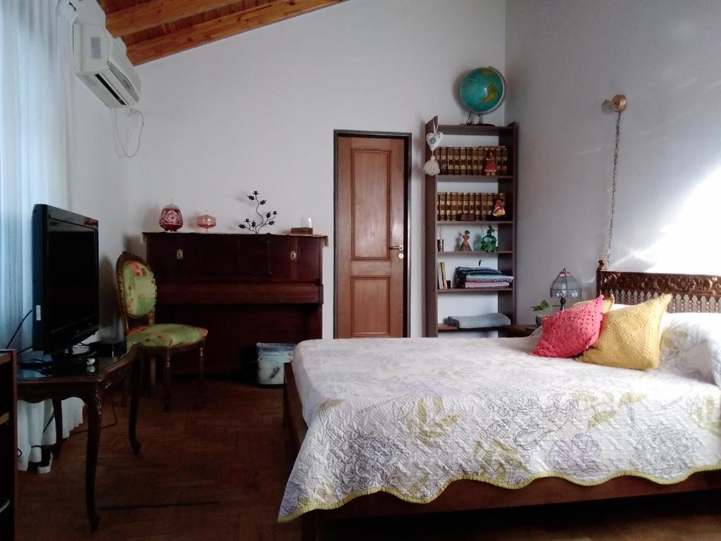 Casa con piscina. Habitación privada. Bed & wellbeing photo 1