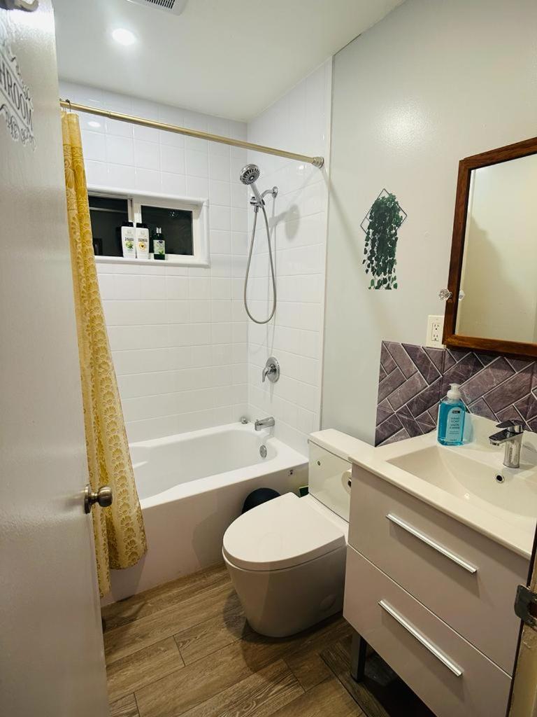 3 BHK House in Cultus Lake photo 1