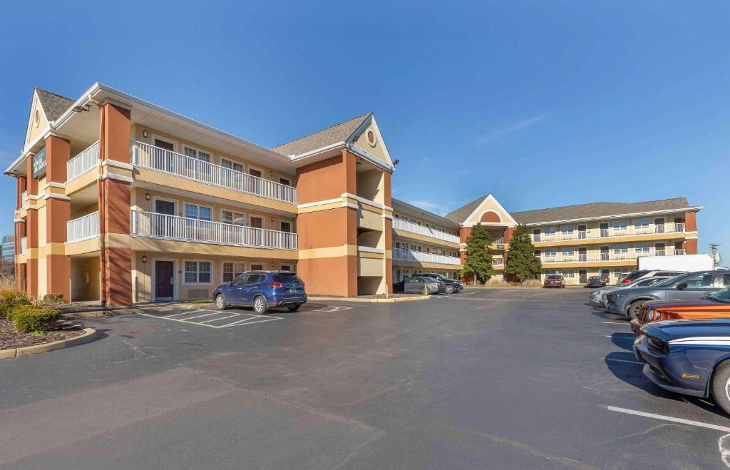 Extended Stay America Suites - St Louis - Westport - East Lackland Rd photo 1