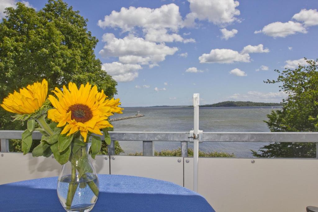 Villa Vilmblick FeWo 15 - Meerblick, Balkon photo 4