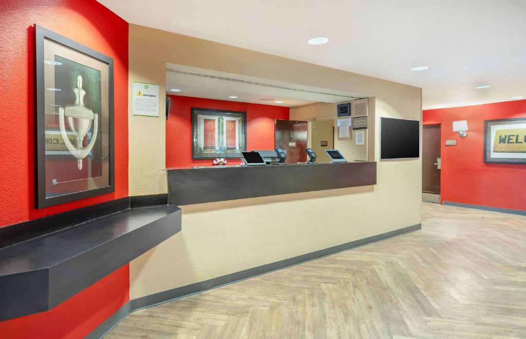 Extended Stay America Suites - Oakland - Emeryville photo 2