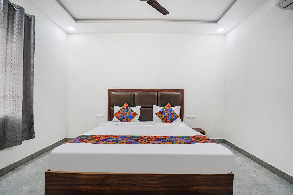 FabHotel Akash Inn photo 1