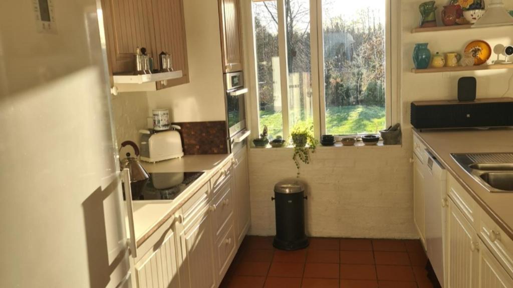 Hjertevarm Oase: Harmoni og højt til loftet photo 2