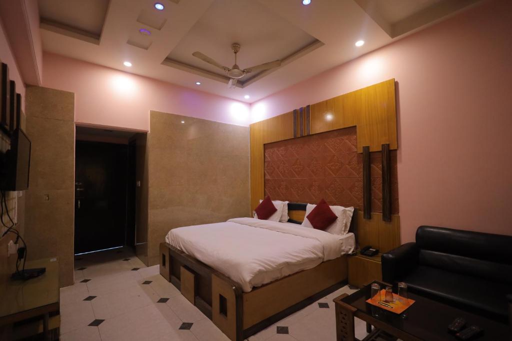 Hotel Vikram Palace photo 3