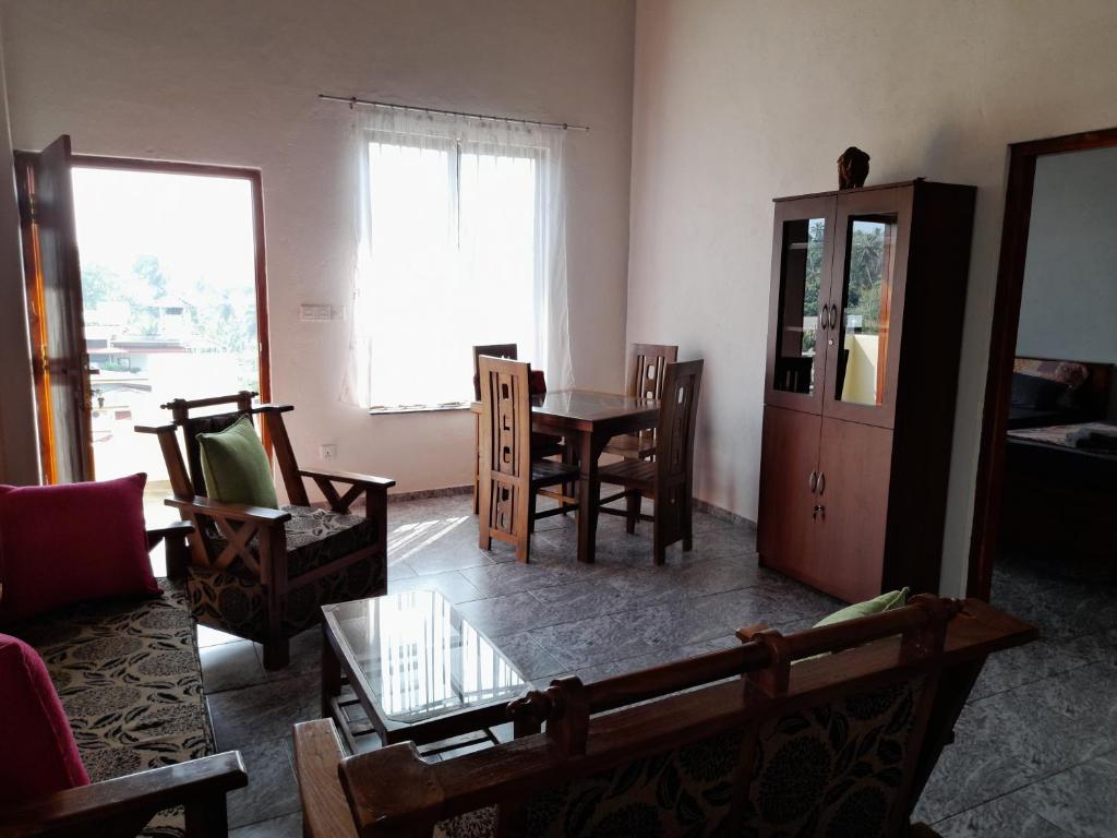 SLG Villa Hikkaduwa photo 2