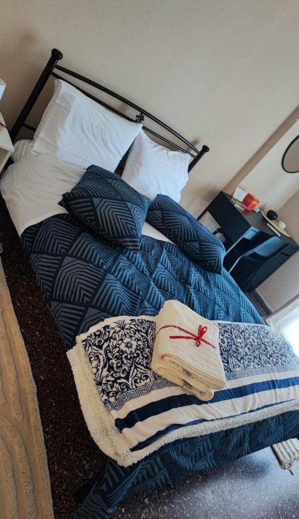 Sea side apartment photo 1