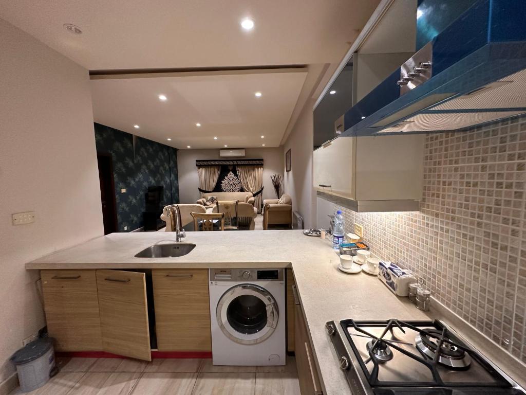 Spacious Haven photo 2