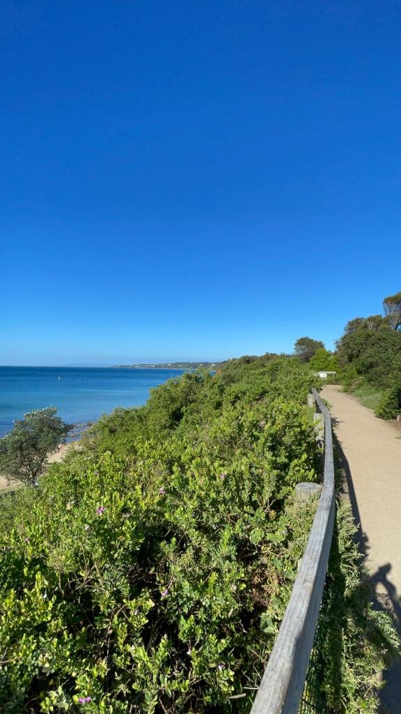 *NEW* Bayside Beach House Mornington photo 3