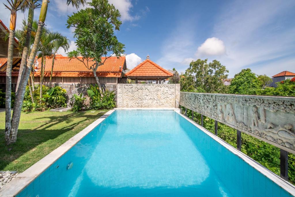 Tropical Villa Indah - Private Jungle Oasis with Pool & Views photo 1