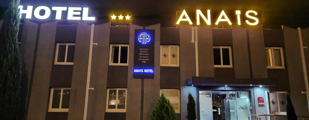 ANAIS HOTEL photo 3
