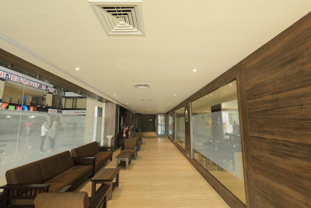 The Byke Suraj Club, Junagadh photo 3