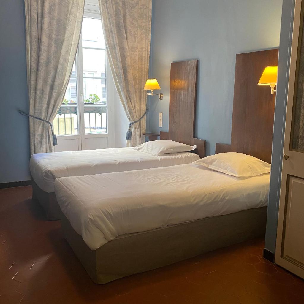 Hotel Central Bastia photo 3