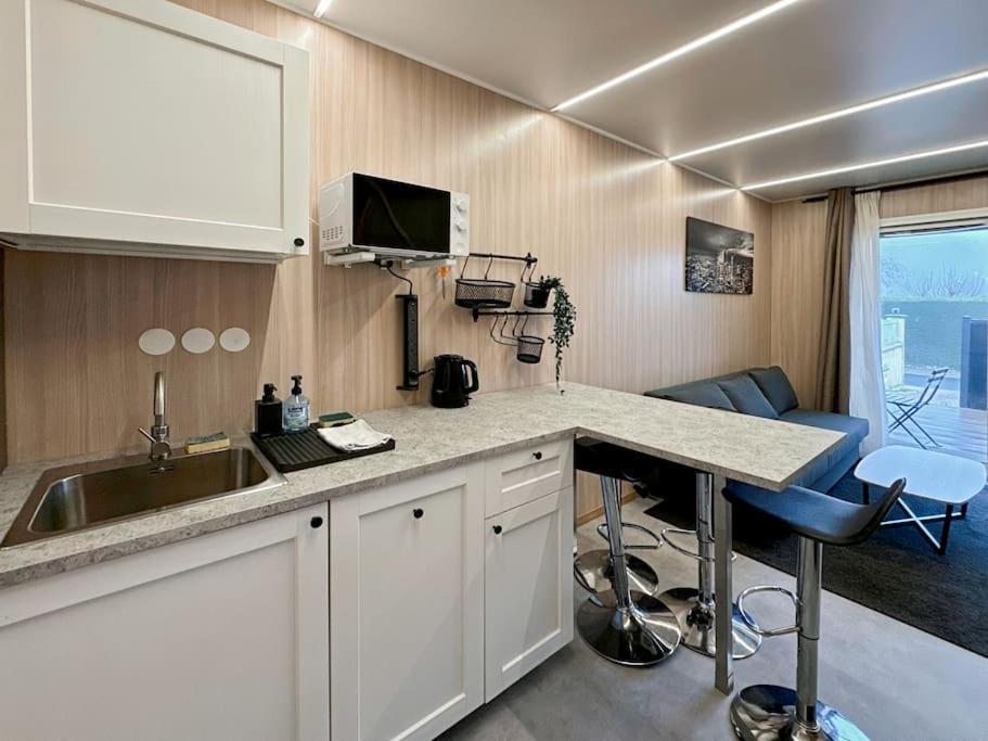 Tiny House moderne à Disneyland photo 3