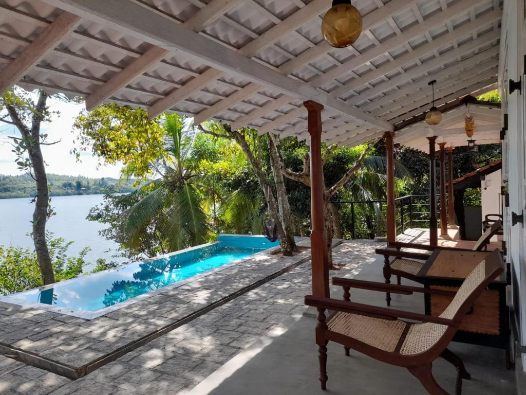 Villa one photo 4