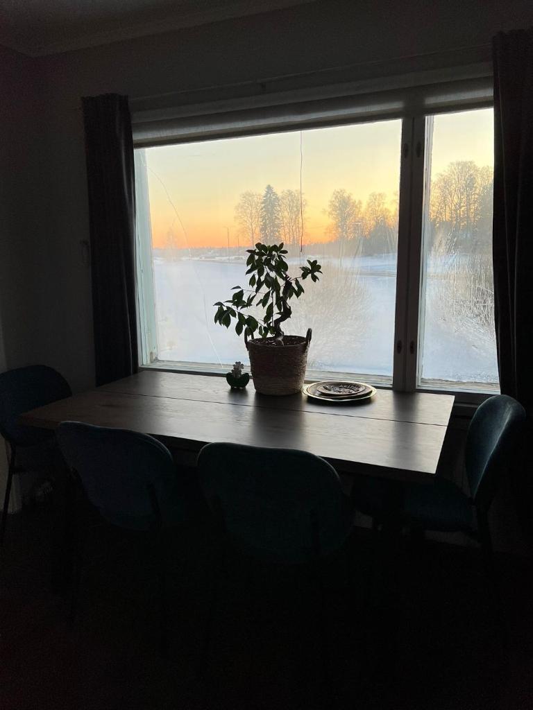 Beautiful Big Farm House with Spectacular Meteor Site View photo 4