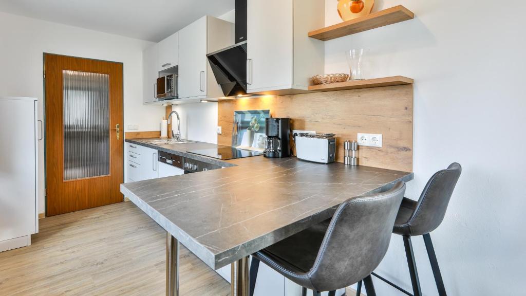 Ferienwohnungen - Alpenhotel Fischer 4* - Adults Only photo 3
