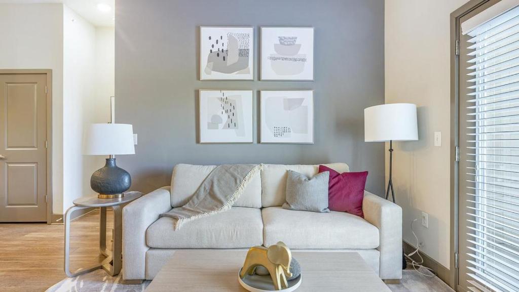Landing - Modern Apartment with Amazing Amenities (ID9024X45) image