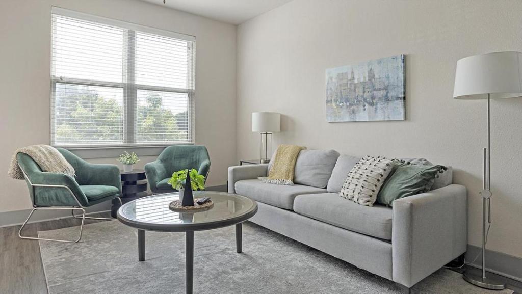 Landing - Modern Apartment with Amazing Amenities (ID1384X902) image