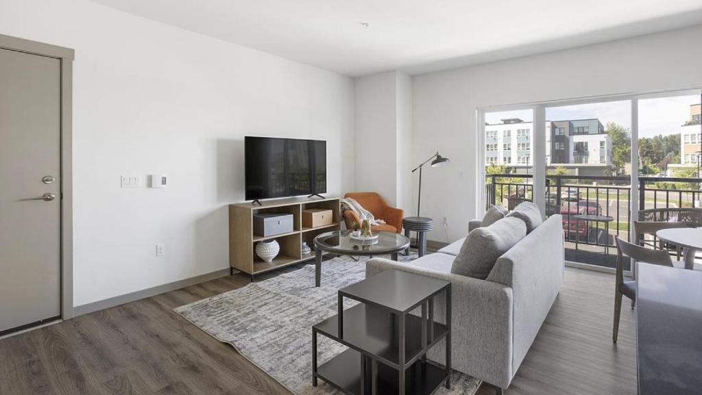 Landing - Modern Apartment with Amazing Amenities (ID7323X33) photo 1