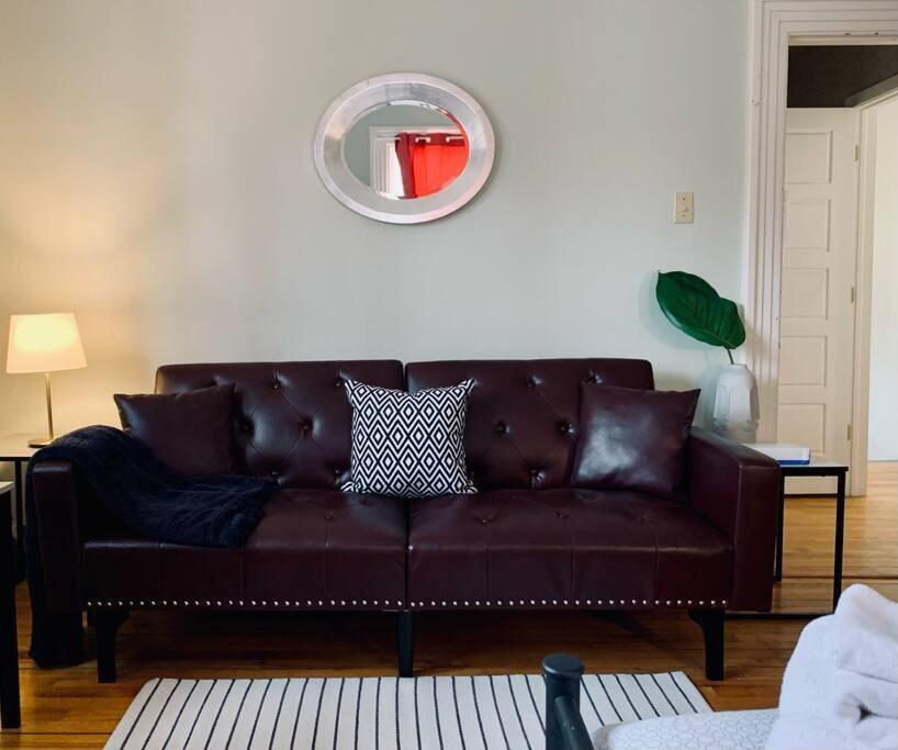Lovely Apt #2 in Halifax photo 4