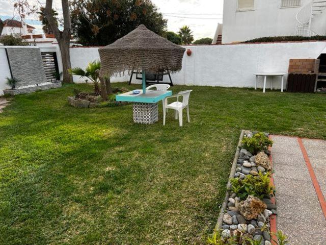 Apartamento 3 dormitorios 100m playa jardín común photo 2