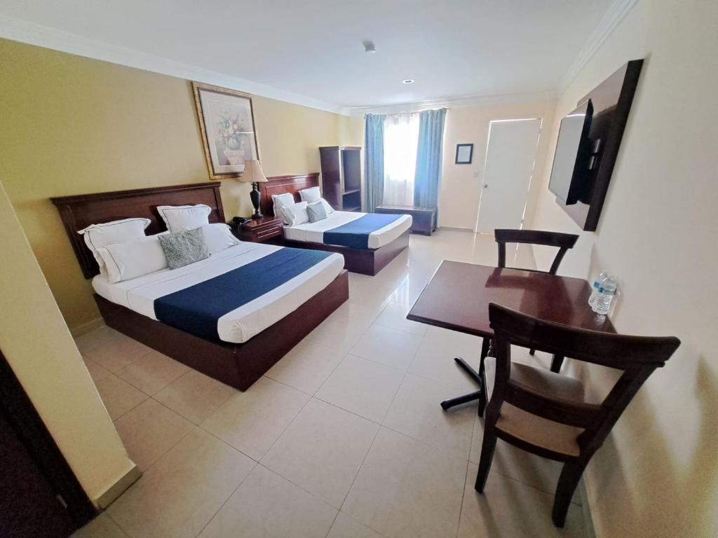 Hotel Confort Plaza photo 2