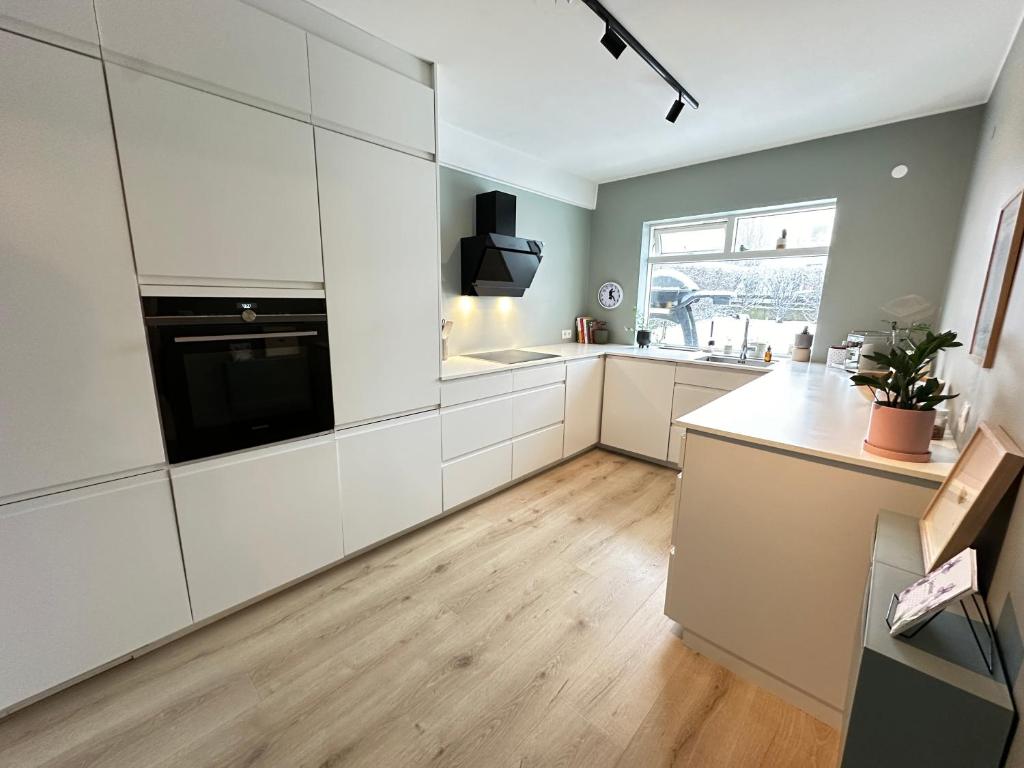 Apartment Rauðalækur - Birta Rentals photo 1