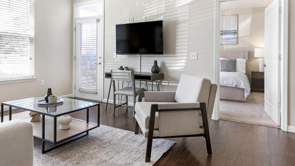Landing - Modern Apartment with Amazing Amenities (ID1196X495) photo 2
