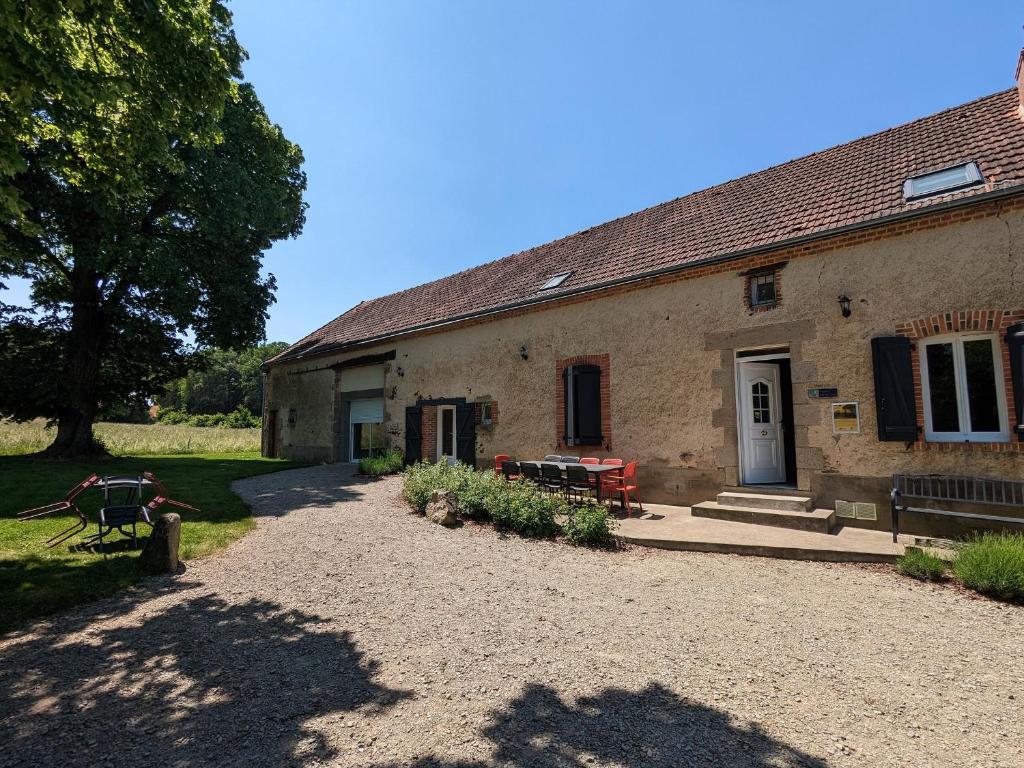 Gîte Pouligny-Notre-Dame, 3 pièces, 6 personnes - FR-1-591-134
