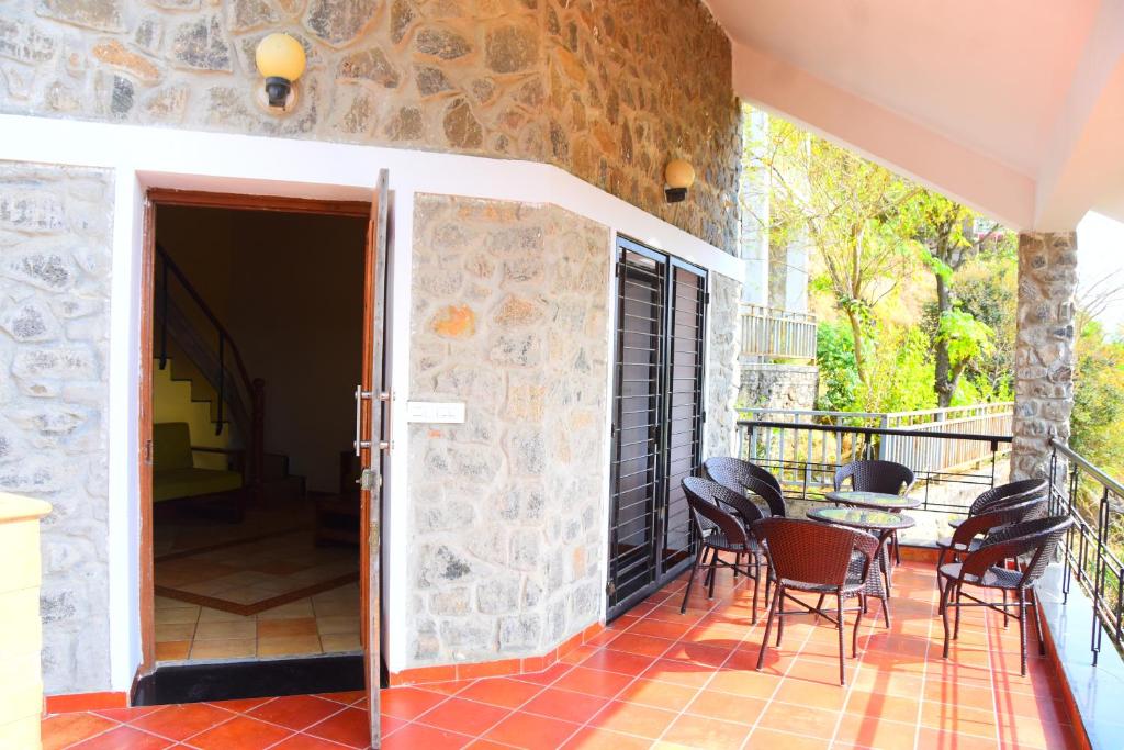 The Colonial Kaanchi House Mount Abu photo 2
