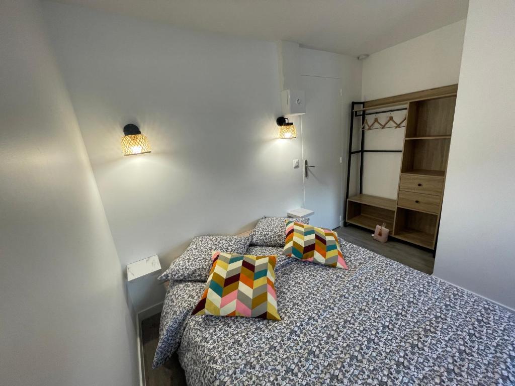 studio 9 neuf et moderne photo 2