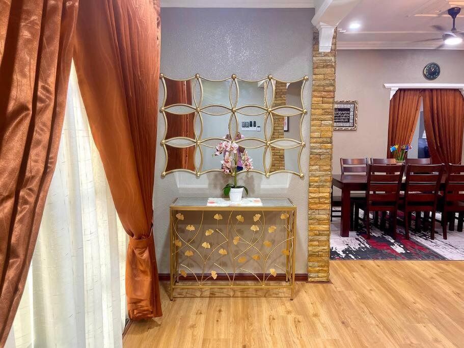Rumah Tok Wan Dee (House 5 Rooms) 2024 photo 1