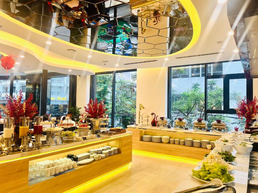 SANDALS ISLAND HOTEL