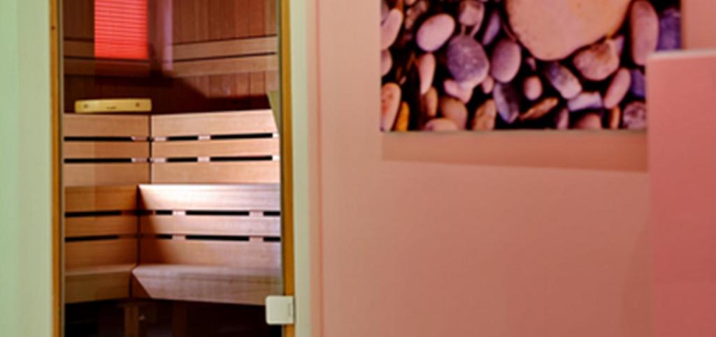 Hotel Alarun photo 2