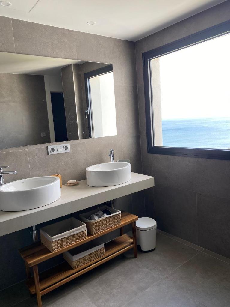Luxury duplex with sea views - Blue Suite 303 photo 2