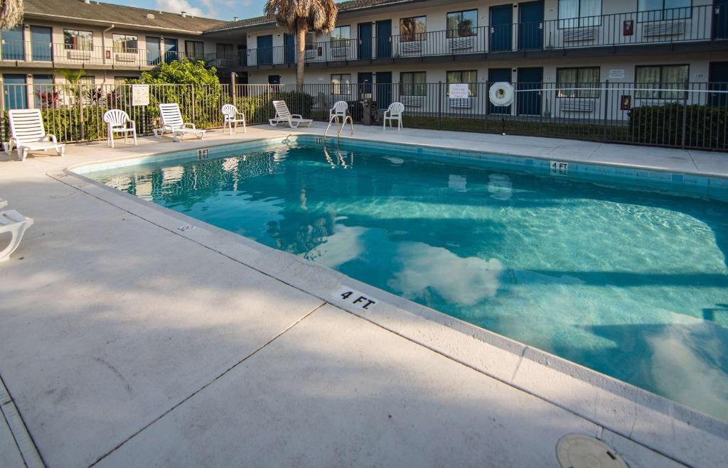 Motel 6-Ft. Pierce, FL photo 2