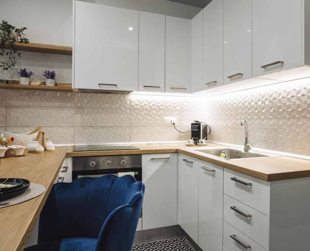 Delta - Central Elegant Apartment photo 2