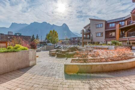 Best Views of Canmore - 2Bed 2Bath photo 1
