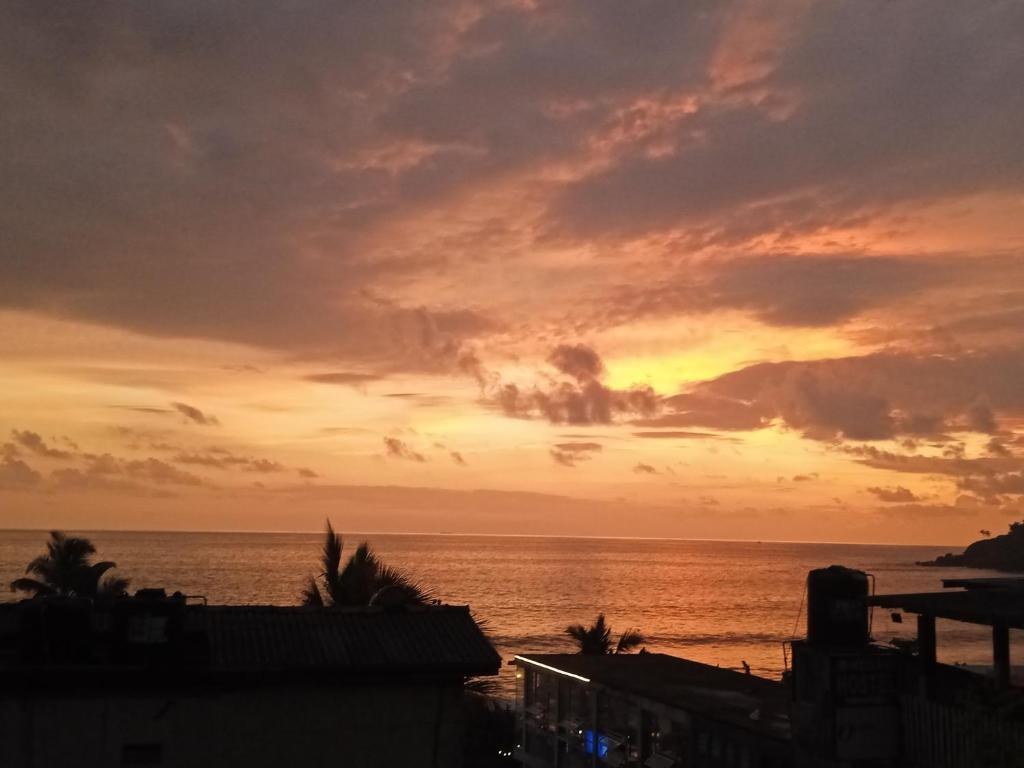 top sea view guest photo 3