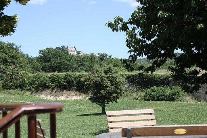 very beautiful and charming 18th century estate in bonnieux, luberon area, in provence - 8 personnes photo 3