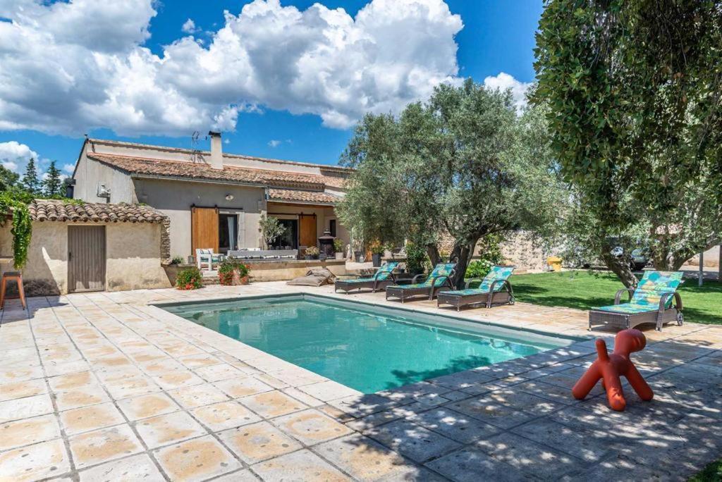 magnificent individual villa with heated swimming pool, in aureille, in the alpilles - 10 persons photo 1