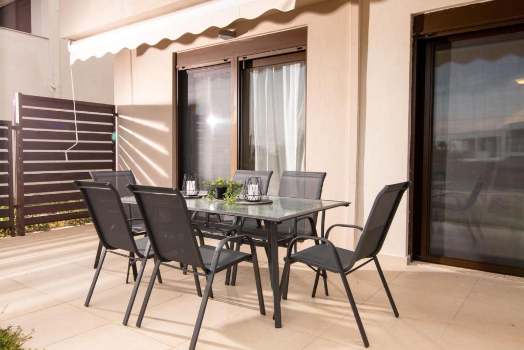 Harry Sea Side Family Apartment, Gerakini photo 1