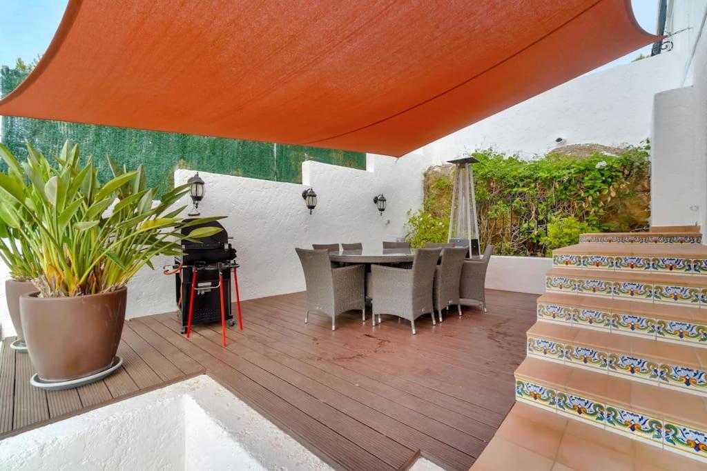 Casa Maurice - by Aldertons photo 3