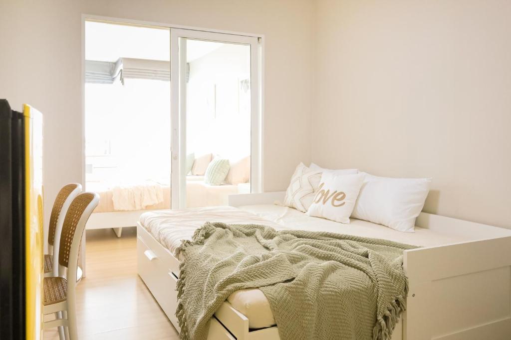 3 Beds: Wifi,Washer,LTAT,Impact photo 4