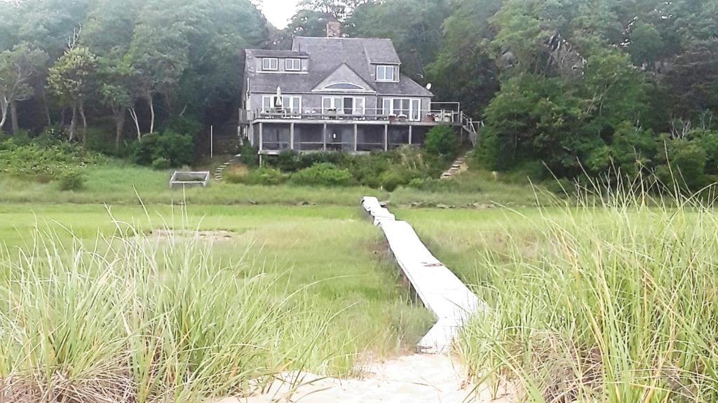 The Chequessett Beach House of Wellfleet image