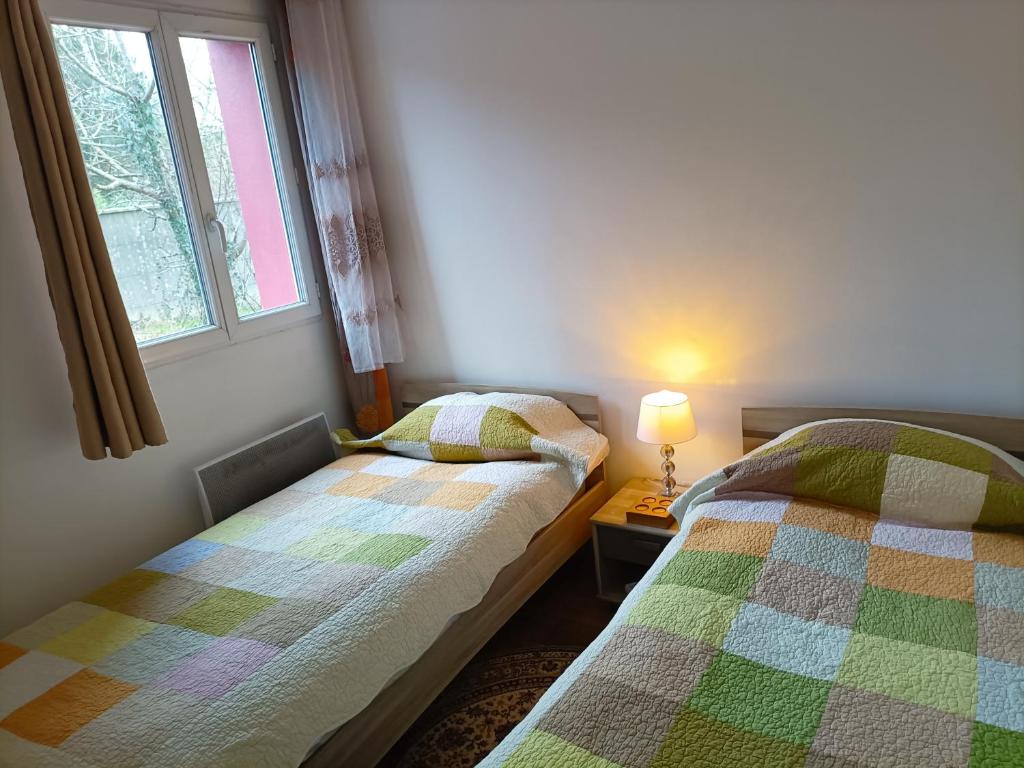 Charmante Maisonnette indépendante avec parking 5 mn Rouen photo 2