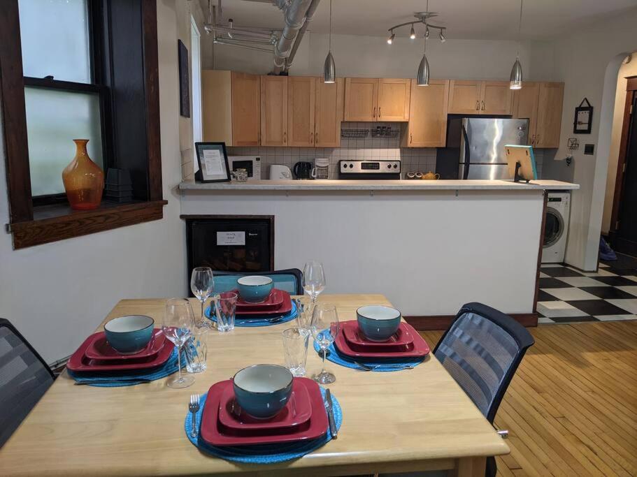 2 Bedroom Family & Pet Friendly Character Building photo 4