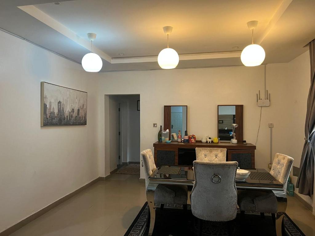 Sury Luxury